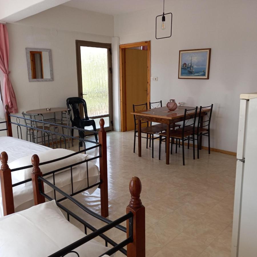 Μαρου Rooms Olympiakí Aktí Eksteriør bilde