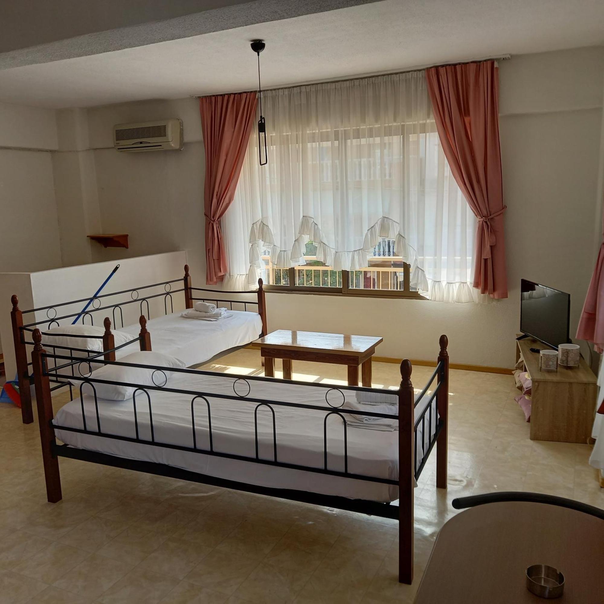 Μαρου Rooms Olympiakí Aktí Eksteriør bilde